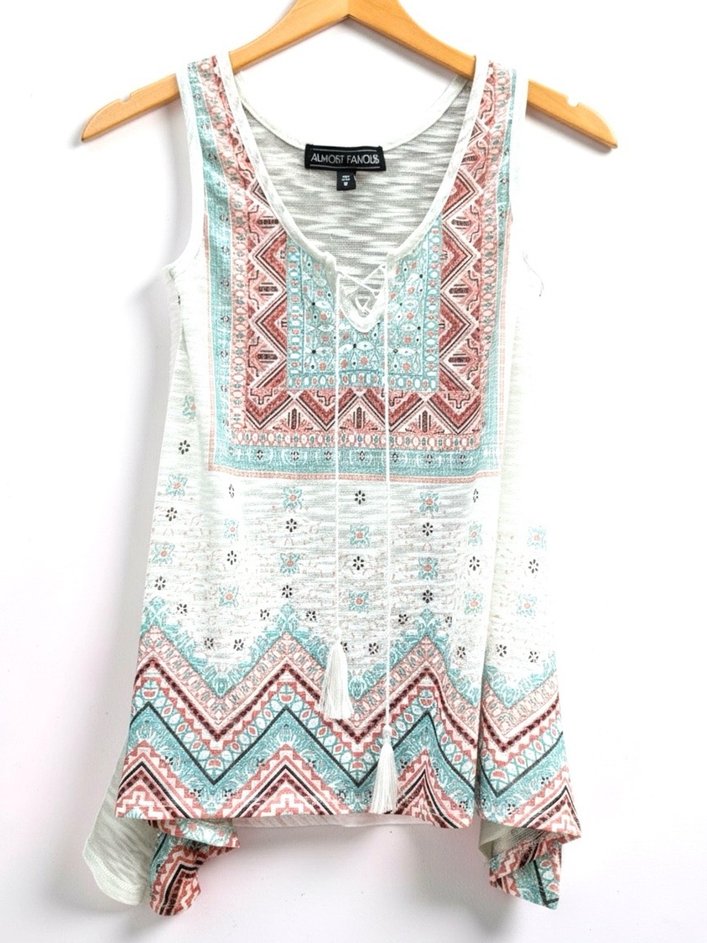 Almost Famous Sleeveless Boho Tank Small Tribal Print Tassel Sharkbite Hem